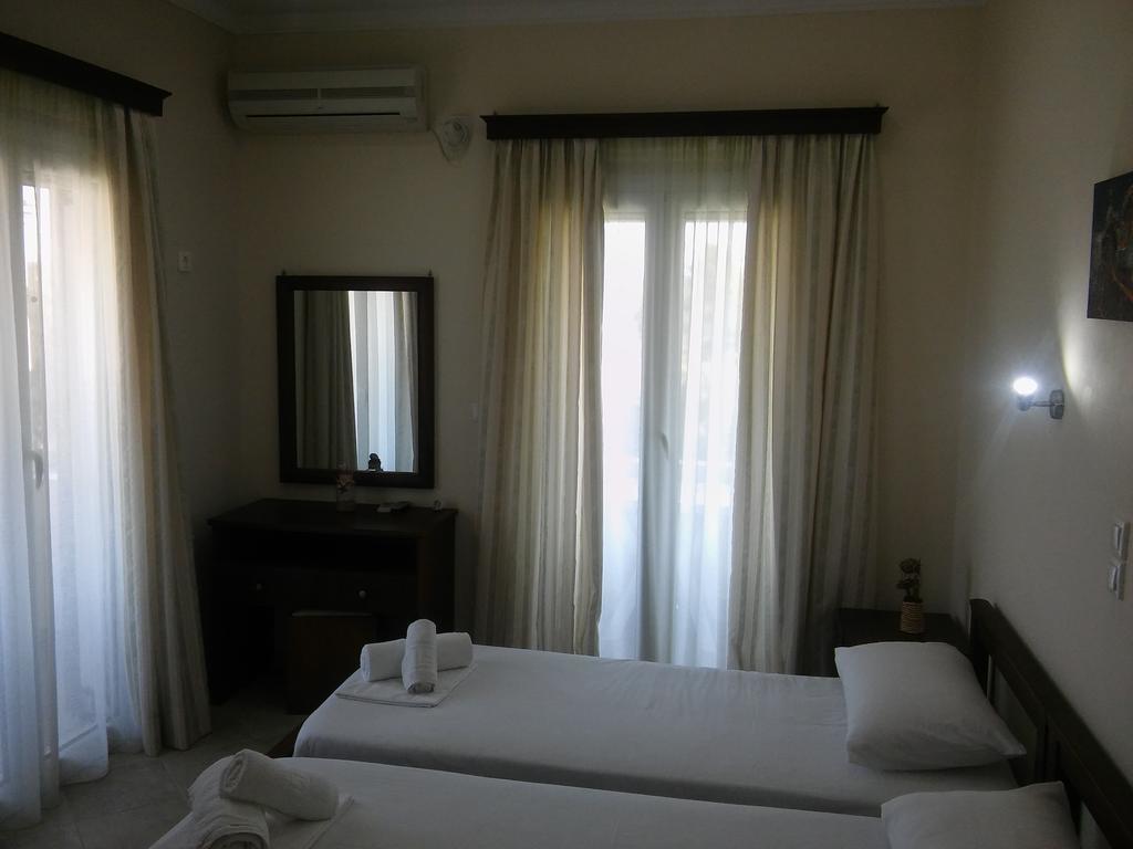 Georgia Apartments โรดา ภายนอก รูปภาพ